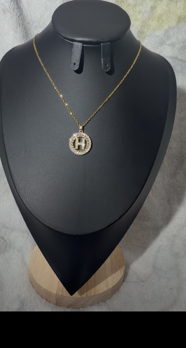 Non tarnish everyday Necklace  ( click to see more designs)