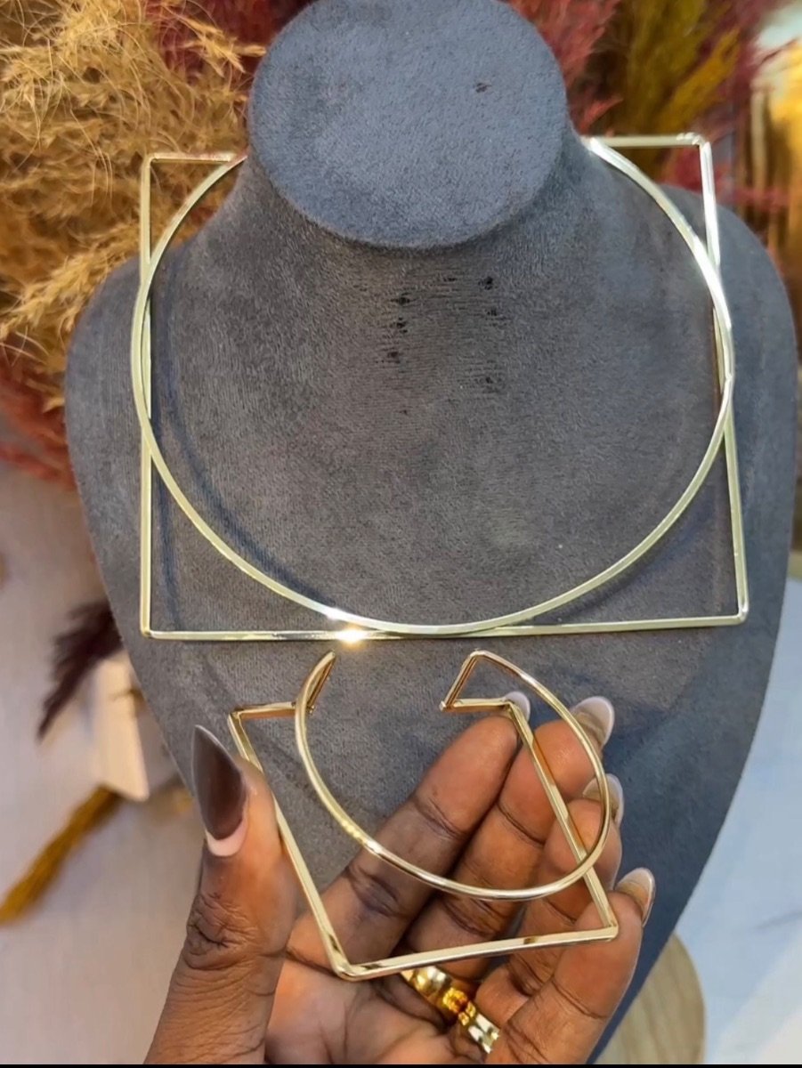Geometric Luxe Square & Circle Necklace Set