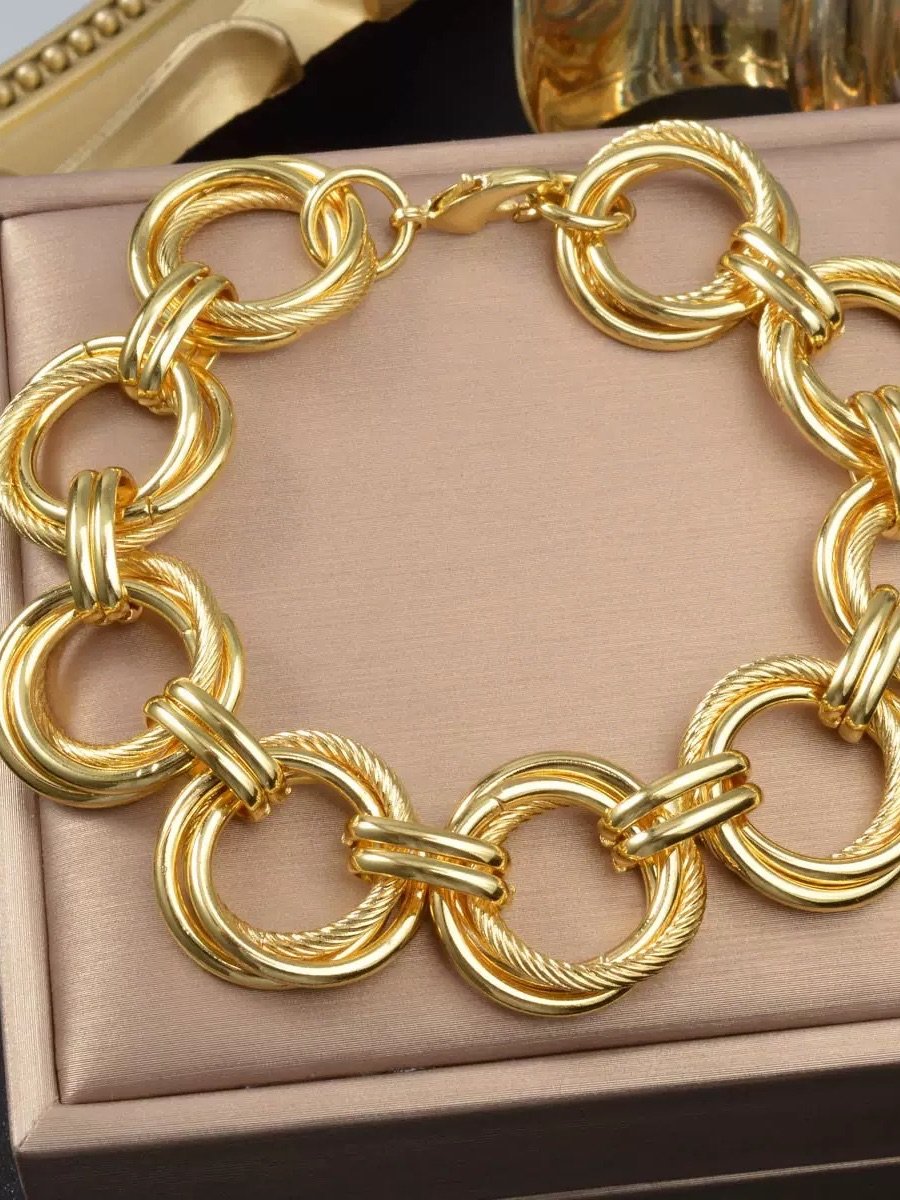 Signature Luxe Double-Ring Bracelet