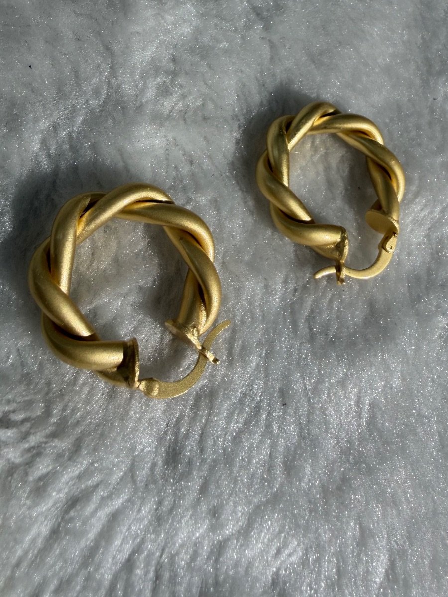 The Twisted Aura Matte Gold Hoops