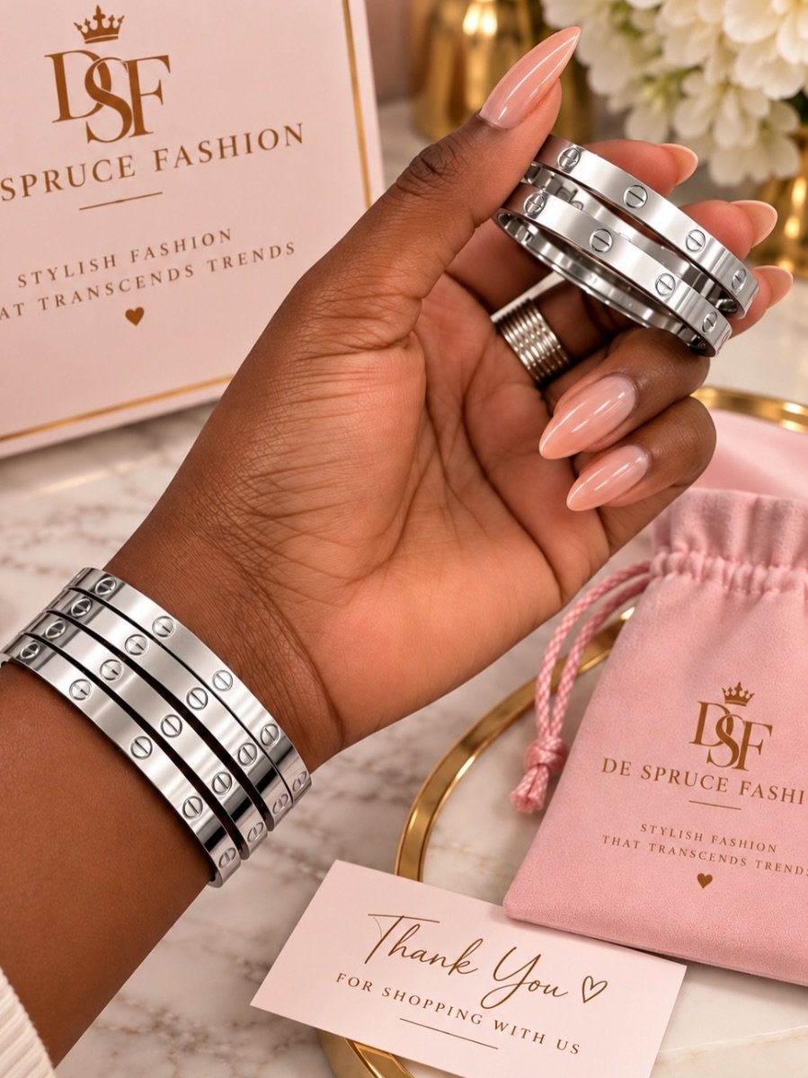 Silver catty bangles 