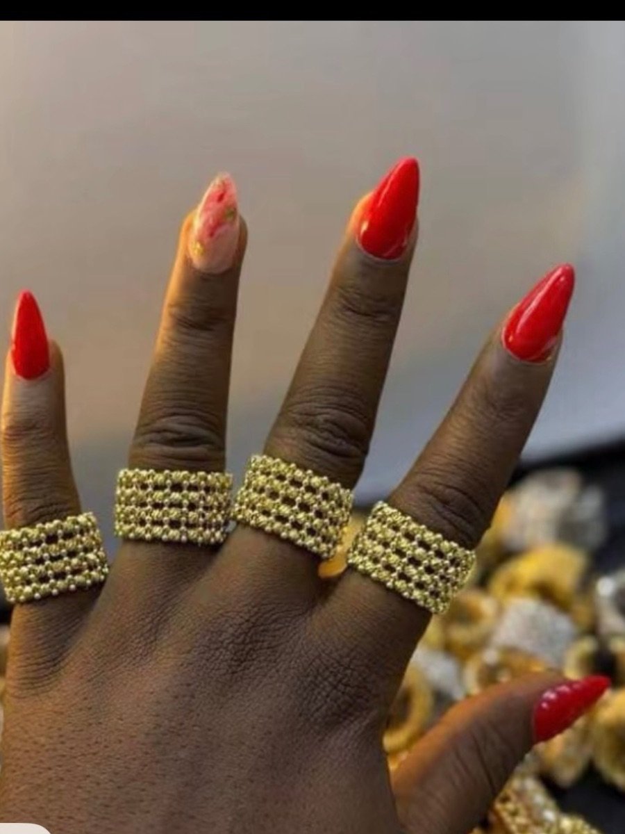 Diamond cut ring 